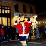 StingerwalkingintheLittleTownofLights2025parade